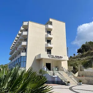 Hotel Ferrara, Durrës